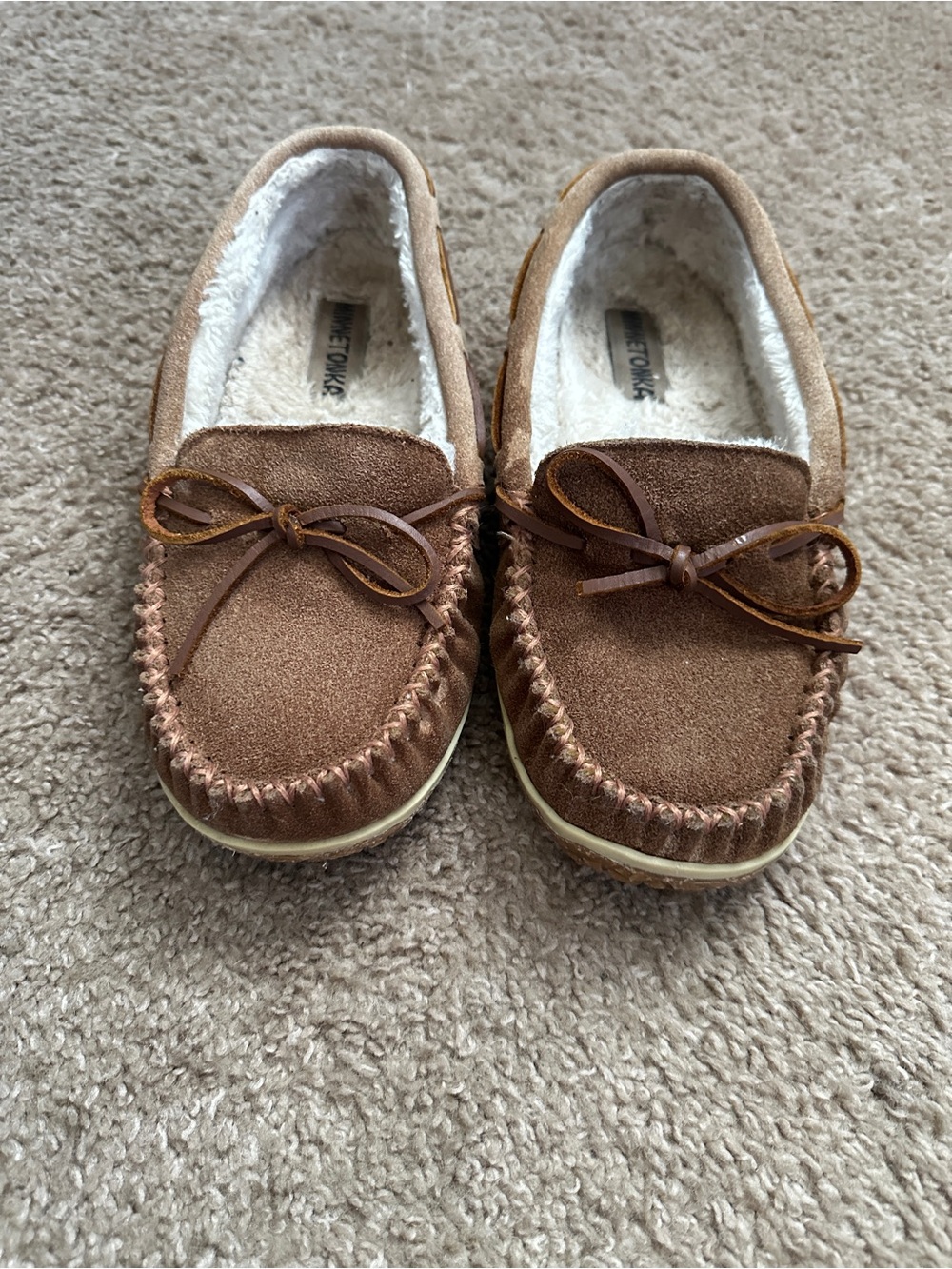 Minnetonka Suede Moccasins with Faux-Fur Lining 11 medium